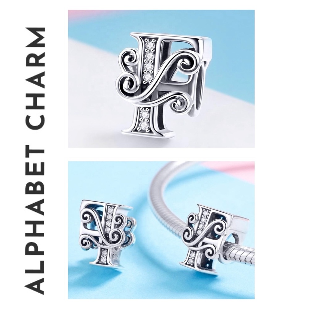 🐘🐘 S925 Sterling Silver Diamond Letter “F” Charm